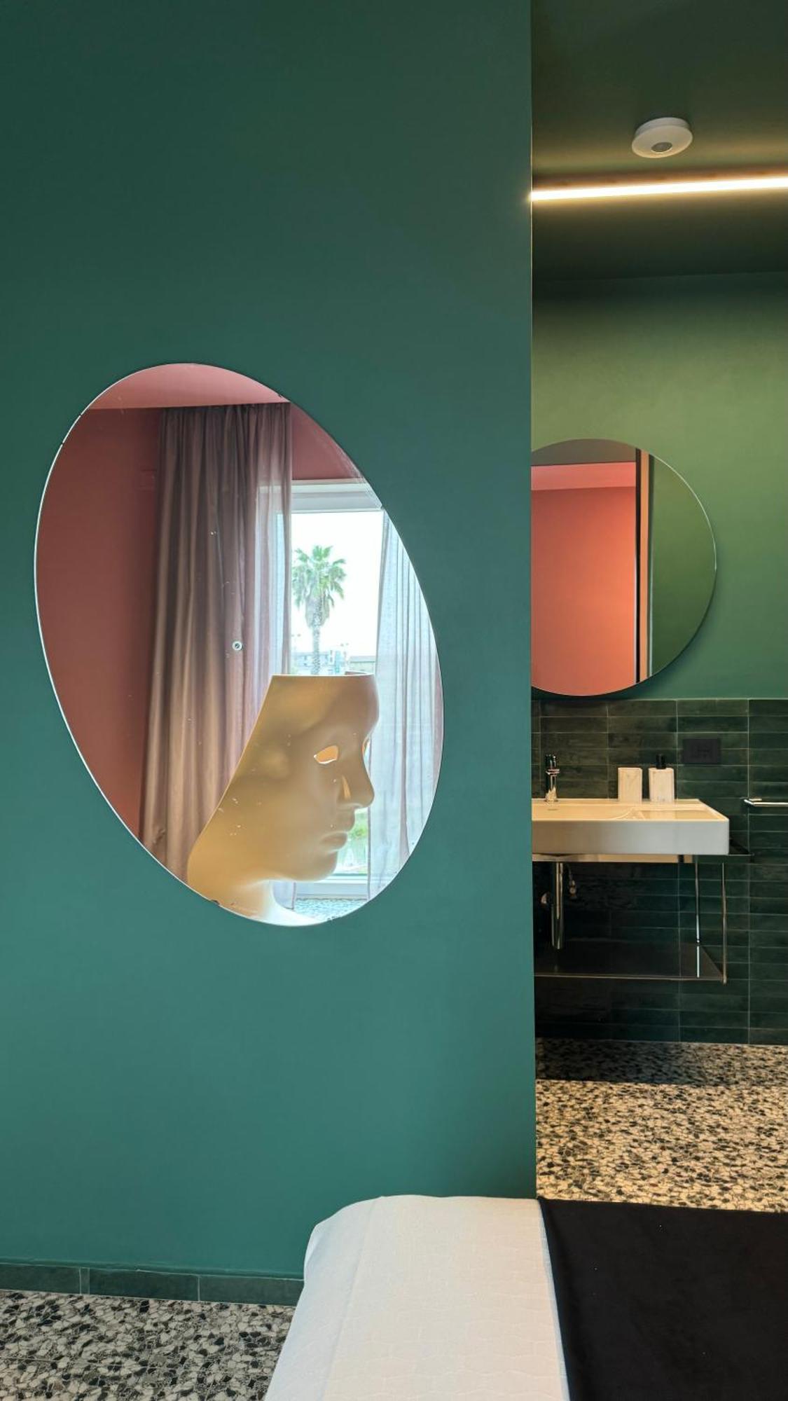 Nola Boutique Hotel Nbh المظهر الخارجي الصورة